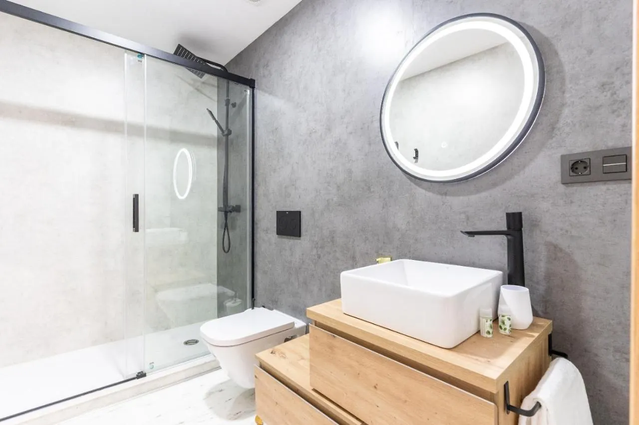Expoholidays- Apartments Paseo Maritimo Almeria