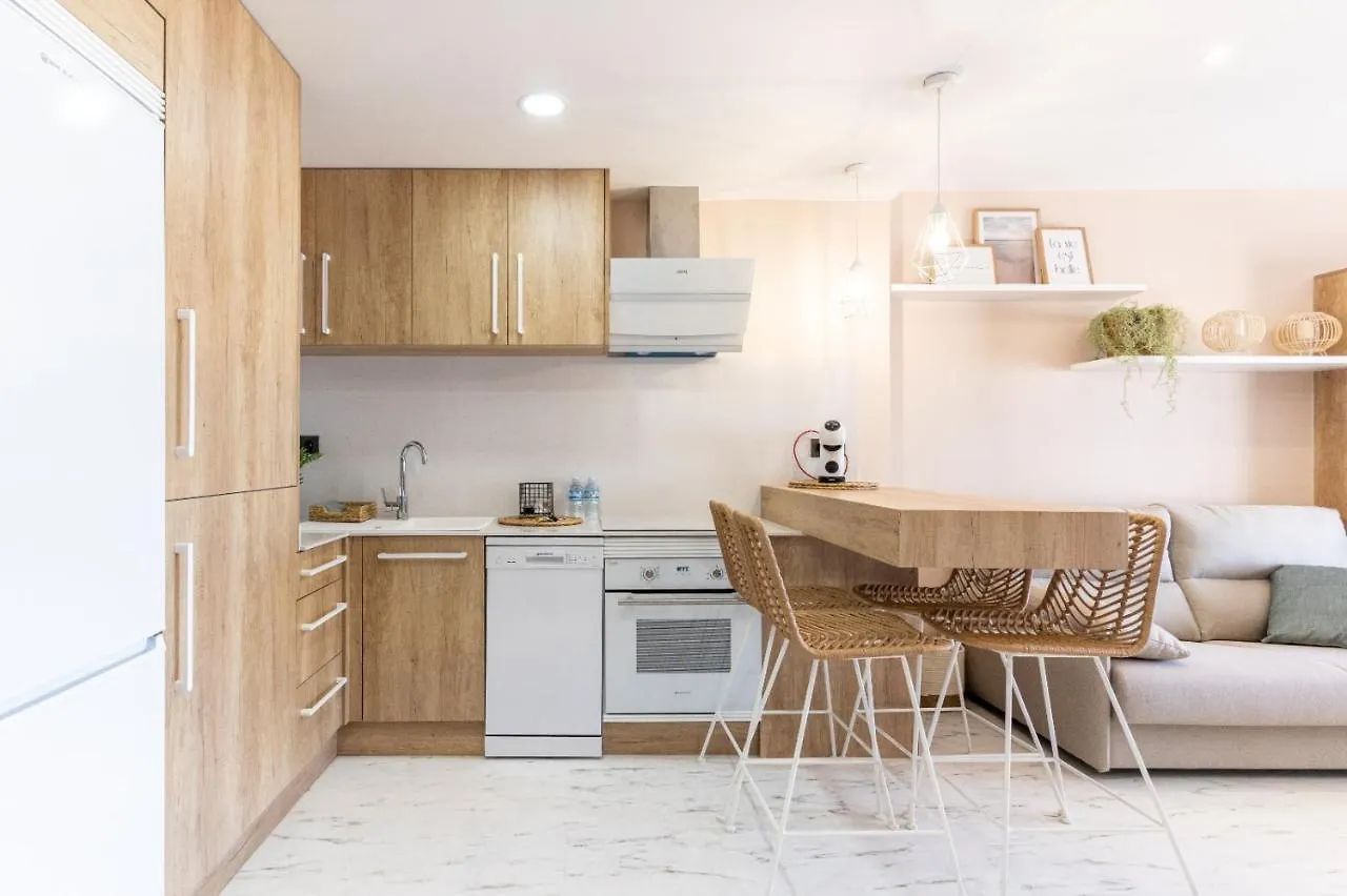 Expoholidays- Apartments Paseo Maritimo Almeria Spain