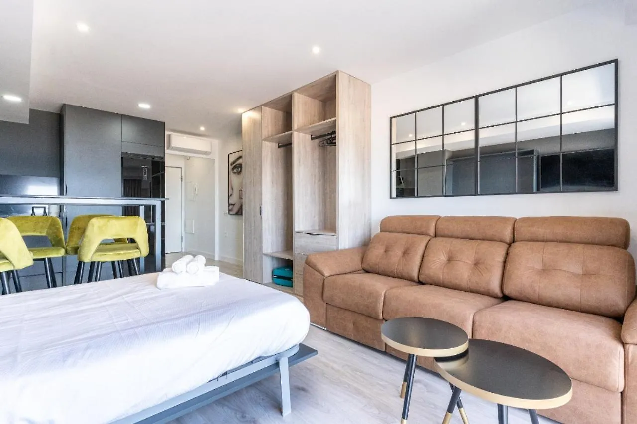 Expoholidays- Apartments Paseo Maritimo Almeria