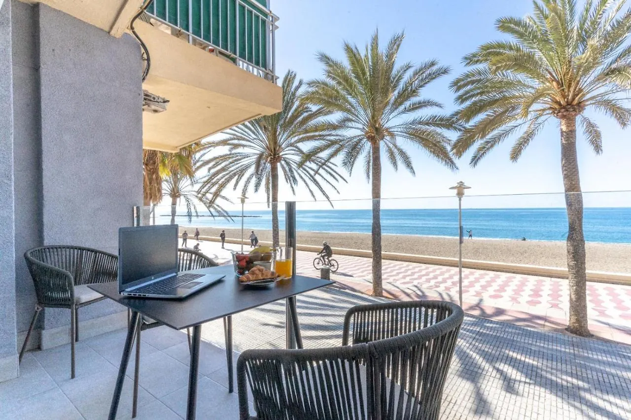 Expoholidays- Apartments Paseo Maritimo Almeria