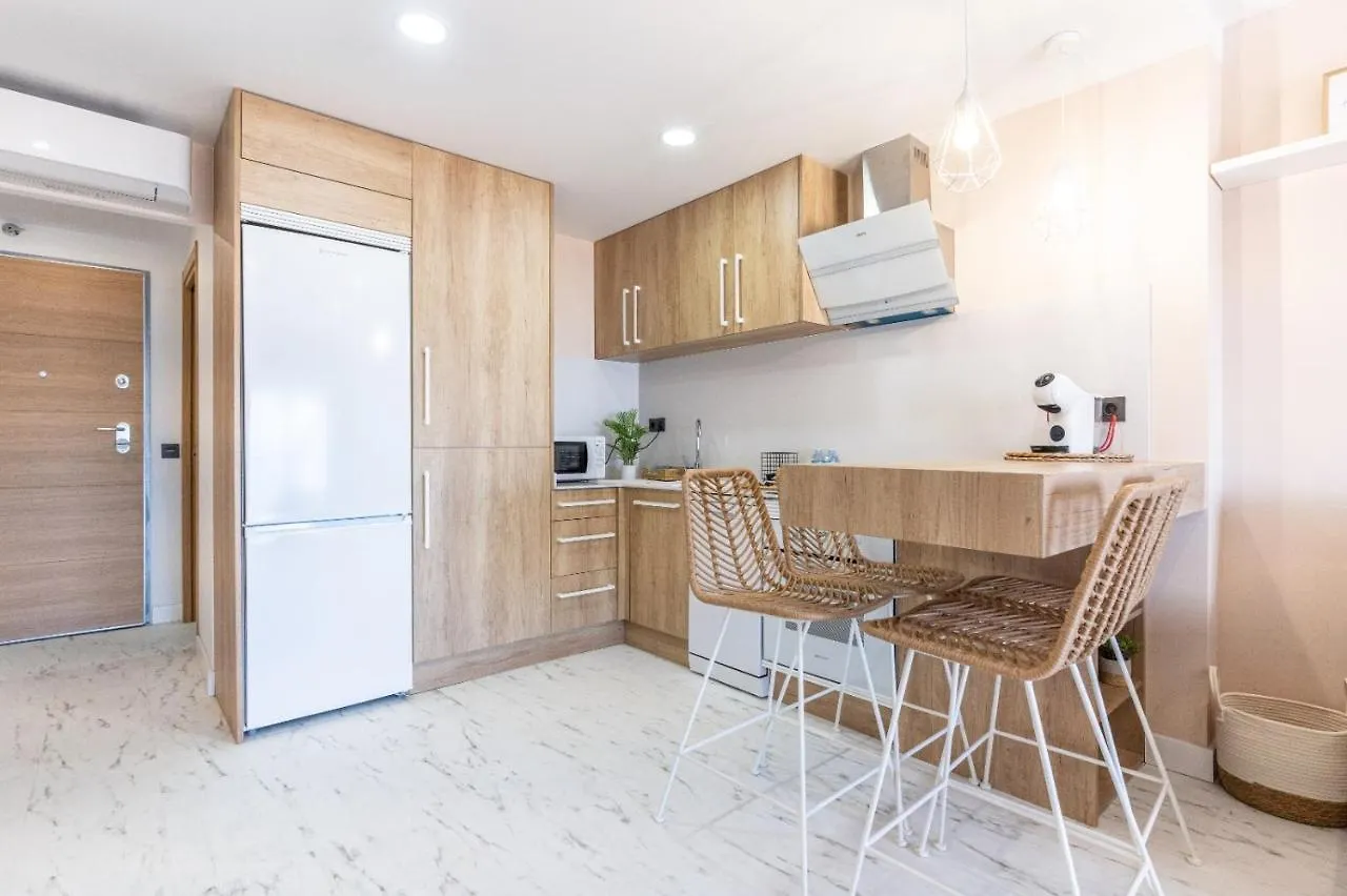 Expoholidays- Apartments Paseo Maritimo Almeria Spain