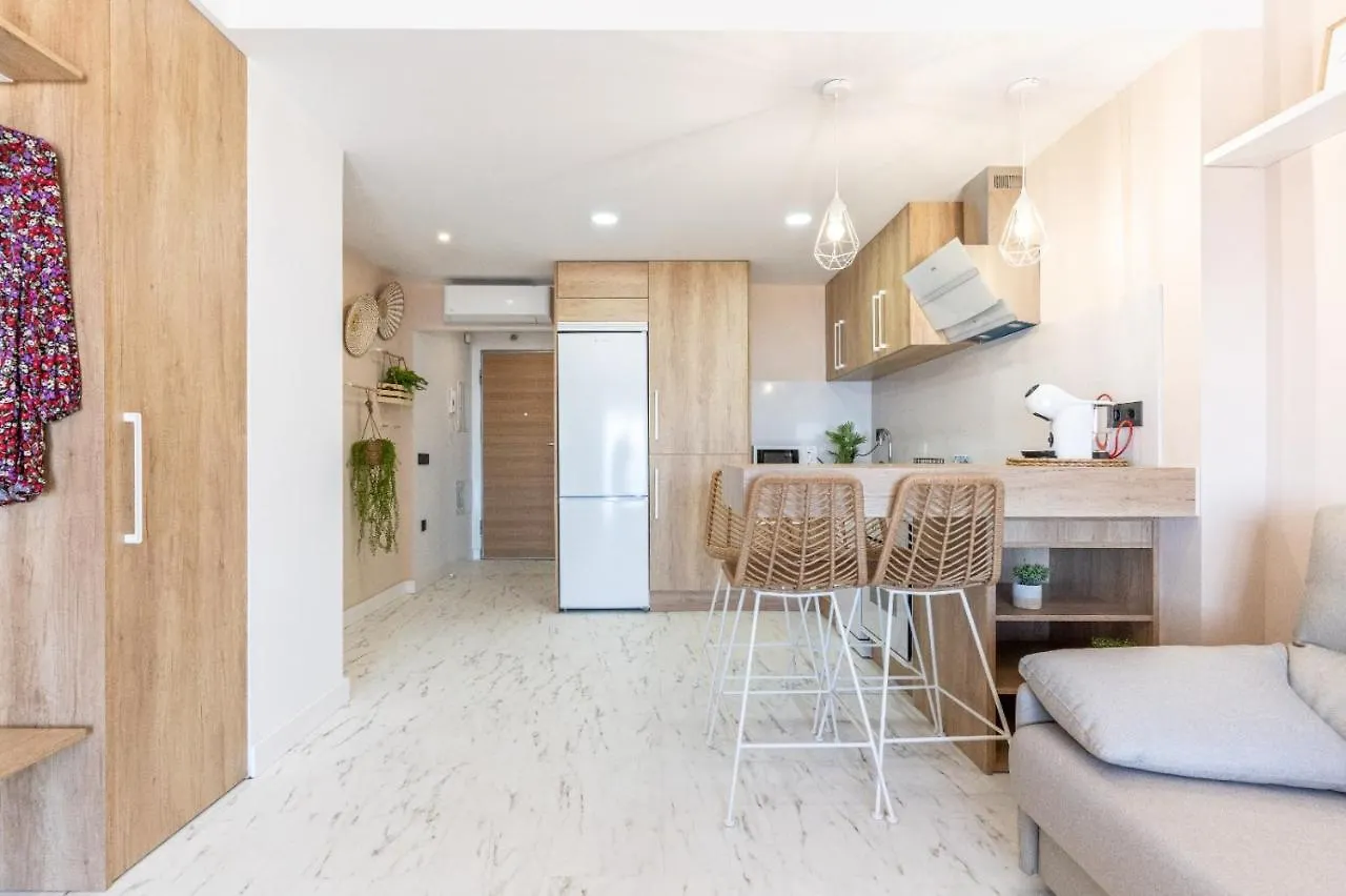 Expoholidays- Apartments Paseo Maritimo Almeria