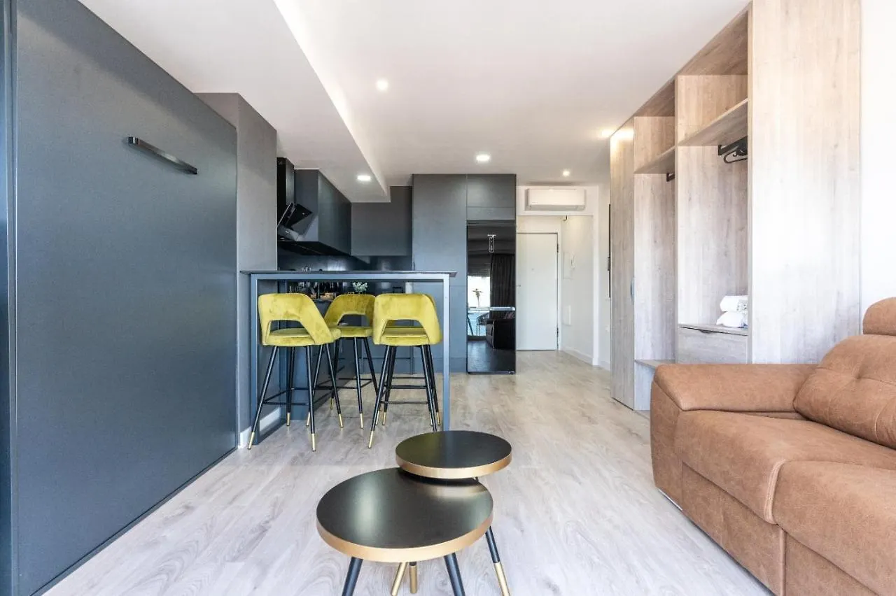 Expoholidays- Apartments Paseo Maritimo Almeria Spain
