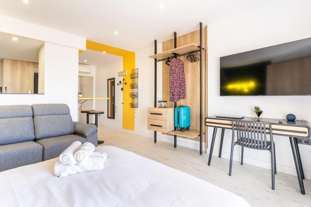 Expoholidays- Apartments Paseo Maritimo Almeria